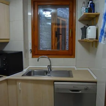 Arafita, Cálido Y Familiar - Arafita